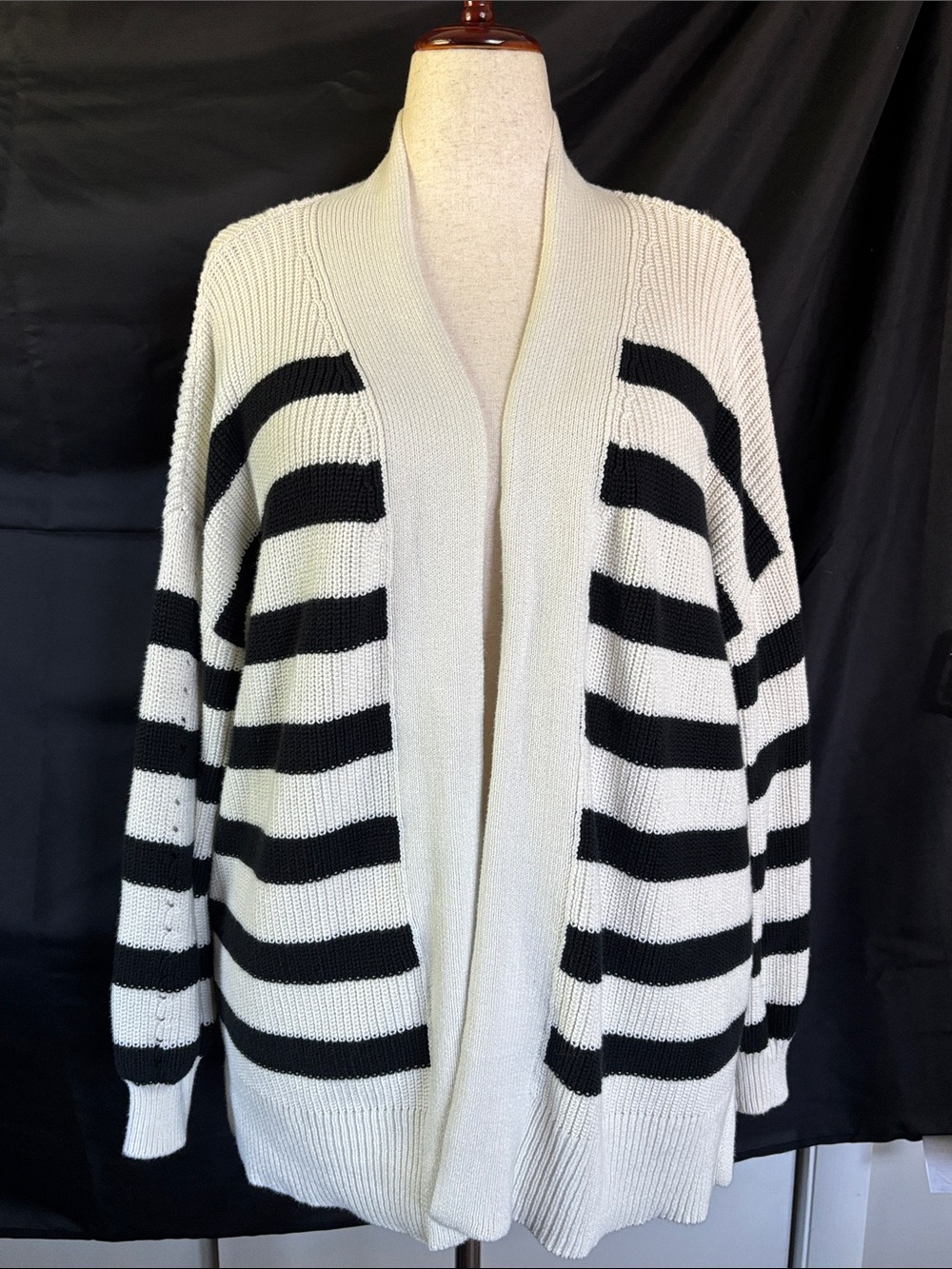 Universal Thread Black and Cream Striped Open-Front Cardigan